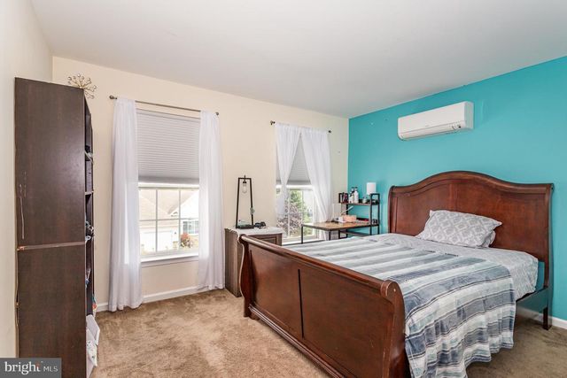 7485 SENECA RIDGE DR, York, PA 17403