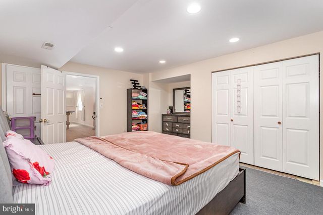 7485 SENECA RIDGE DR, York, PA 17403