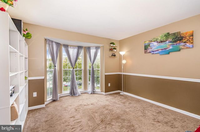 7485 SENECA RIDGE DR, York, PA 17403