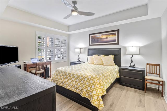 401 Bayfront PL 3205, Naples, FL 34102