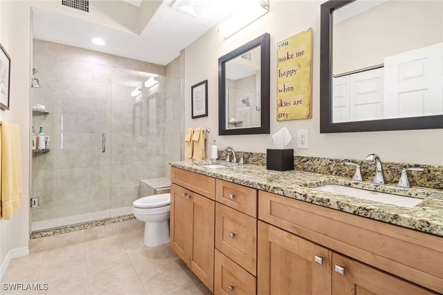 401 Bayfront PL 3205, Naples, FL 34102