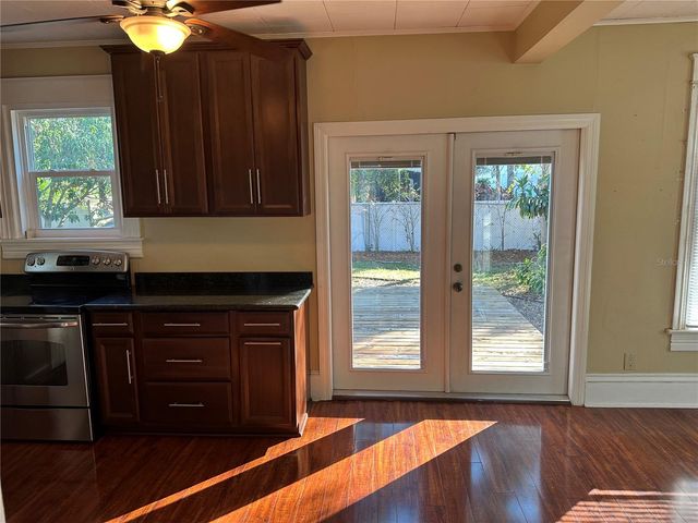 3006 W BAY VILLA AVENUE, Tampa, FL 33611