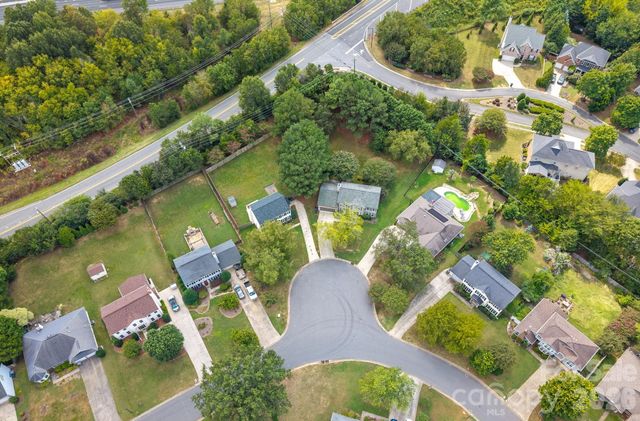 10243 Fairway Ridge Road, Charlotte, NC 28277