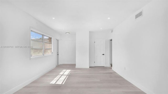 1365 NW 55th Ter B, Miami, FL 33142