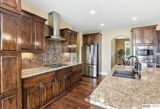 3114 N 193rd Street, Omaha, NE 68022
