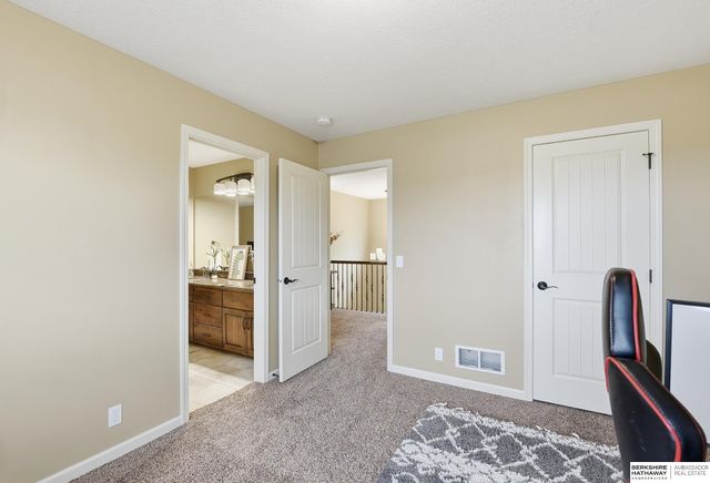 3114 N 193rd Street, Omaha, NE 68022