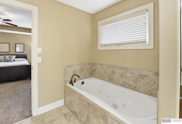 3114 N 193rd Street, Omaha, NE 68022