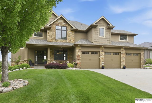 3114 N 193rd Street, Omaha, NE 68022