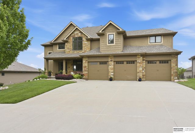 3114 N 193rd Street, Omaha, NE 68022