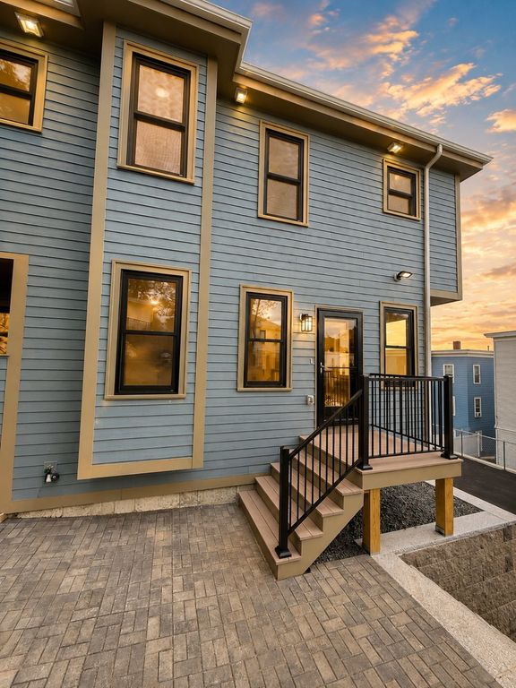 20 Bellair St A, Lynn, MA 01902