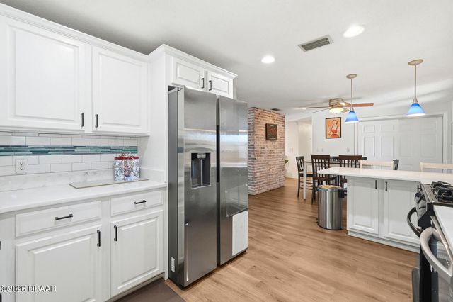 708 Montreville Avenue, Deland, FL 32724