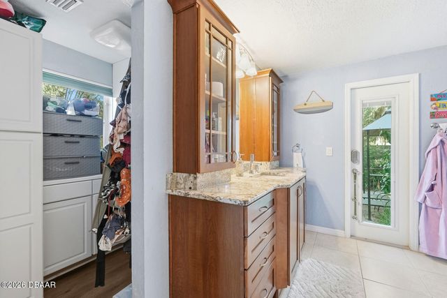 708 Montreville Avenue, Deland, FL 32724