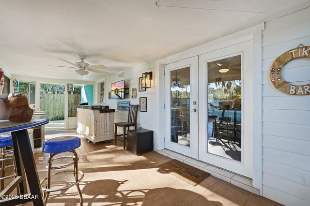 708 Montreville Avenue, Deland, FL 32724