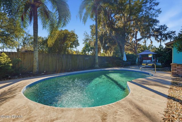 708 Montreville Avenue, Deland, FL 32724