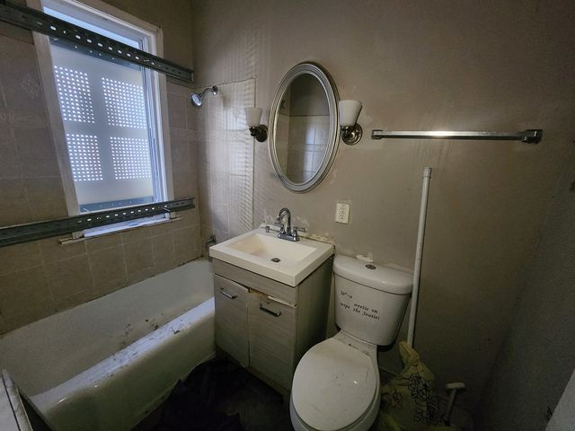 310 W 108th Place, Chicago, IL 60628