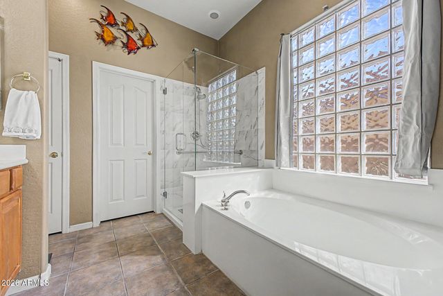 25424 N 73RD Avenue, Peoria, AZ 85383