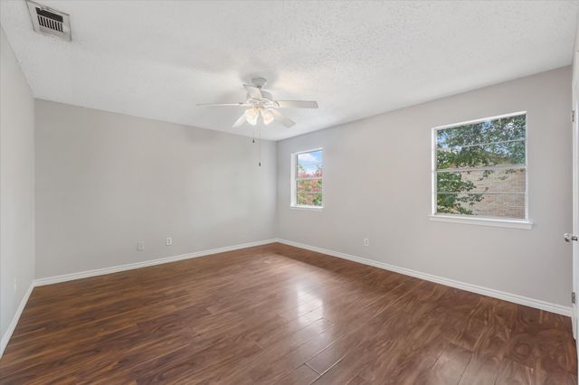 3022 Eastpark Drive, Garland, TX 75044