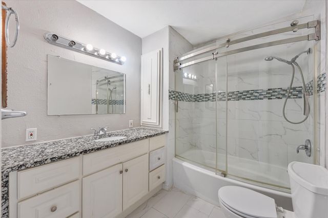 3022 Eastpark Drive, Garland, TX 75044