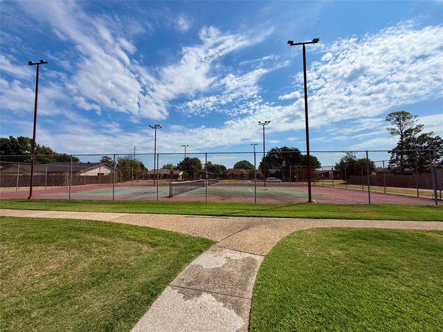 3022 Eastpark Drive, Garland, TX 75044