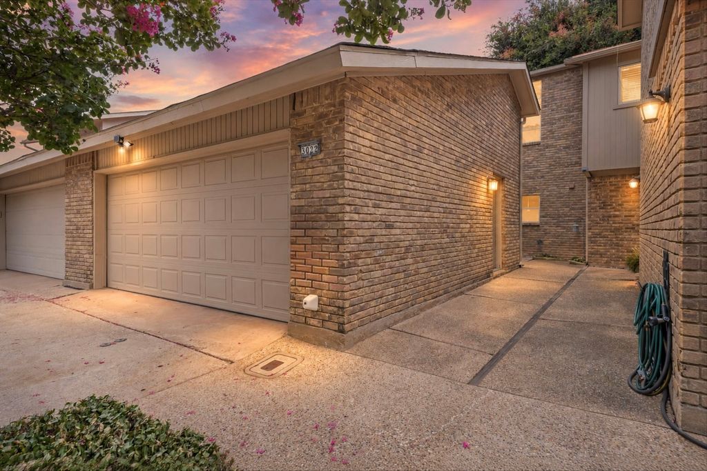 3022 Eastpark Drive, Garland, TX 75044