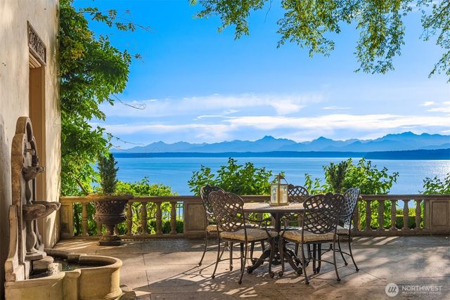 83 Olympic Drive NW, Shoreline, WA 98177