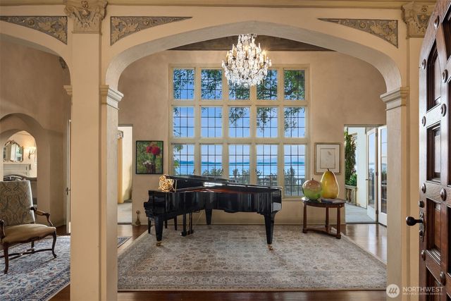 83 Olympic Drive NW, Shoreline, WA 98177