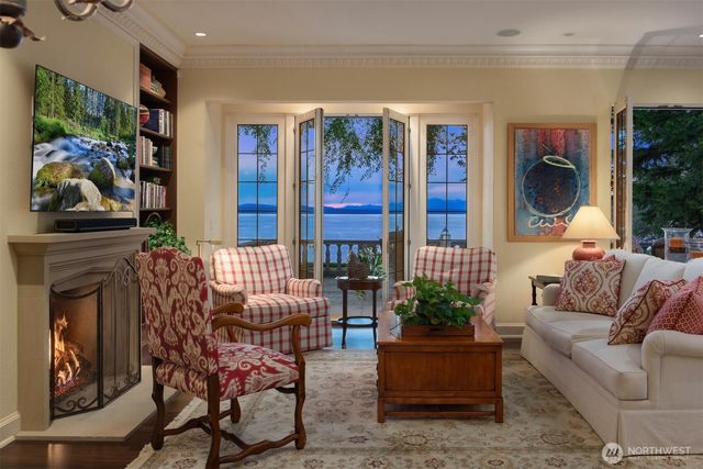 83 Olympic Drive NW, Shoreline, WA 98177