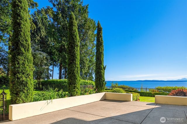 83 Olympic Drive NW, Shoreline, WA 98177