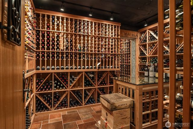 83 Olympic Drive NW, Shoreline, WA 98177