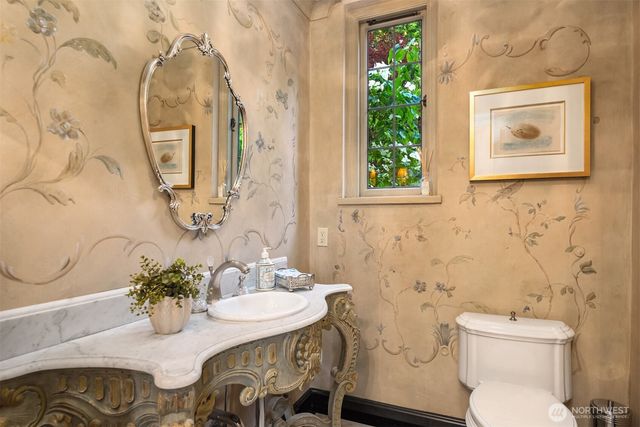 83 Olympic Drive NW, Shoreline, WA 98177