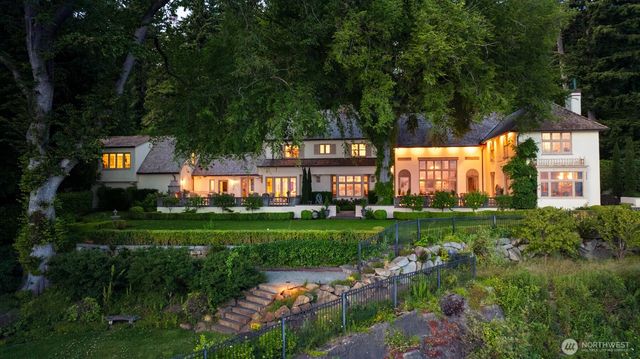 83 Olympic Drive NW, Shoreline, WA 98177