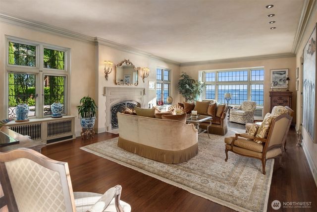 83 Olympic Drive NW, Shoreline, WA 98177