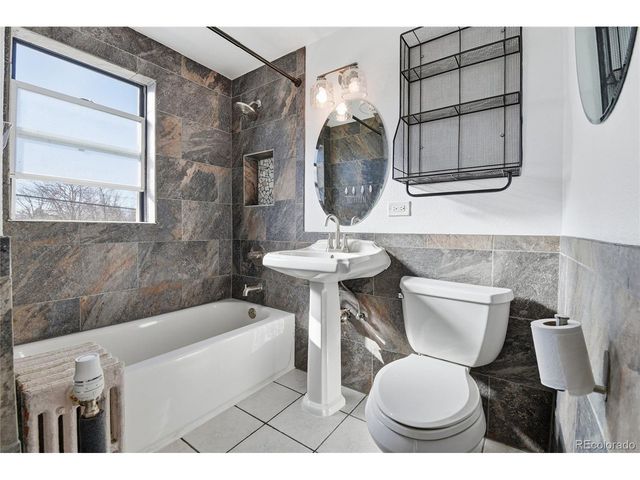 2823 Jasmine St, Denver, CO 80207