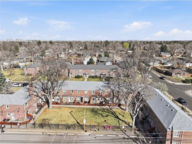 2823 Jasmine St, Denver, CO 80207