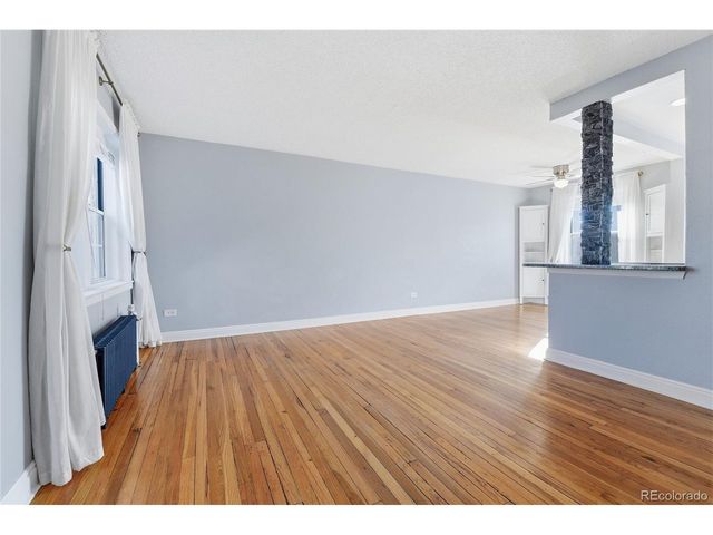 2823 Jasmine St, Denver, CO 80207