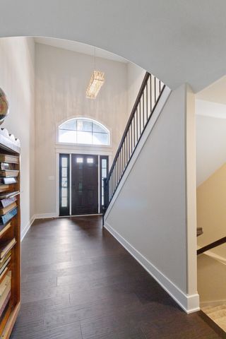 4705 Hyde Park Drive, Valparaiso, IN 46383
