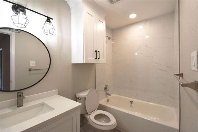 8600 Fathom CIR 1408, Austin, TX 78750