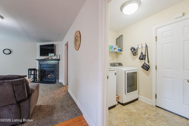 7002 Village Gate Trace, Louisville, KY 40291