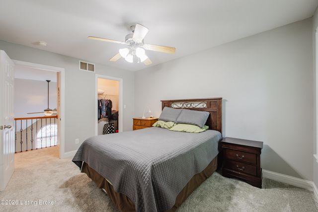 7002 Village Gate Trace, Louisville, KY 40291