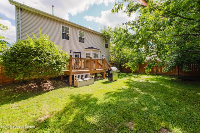 7002 Village Gate Trace, Louisville, KY 40291