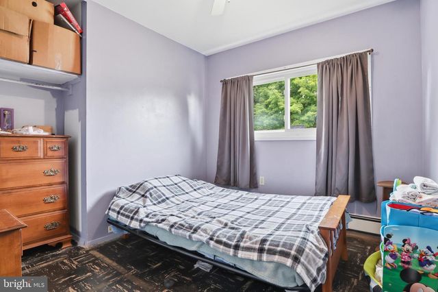 4 CONOY RD, Landisville, PA 17538