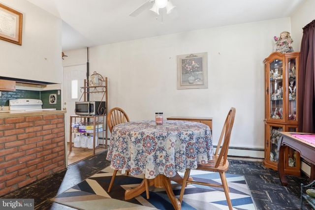 4 CONOY RD, Landisville, PA 17538