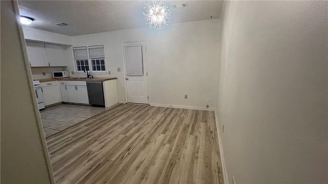 1405 Kennesaw Trace NW, Kennesaw, GA 30144