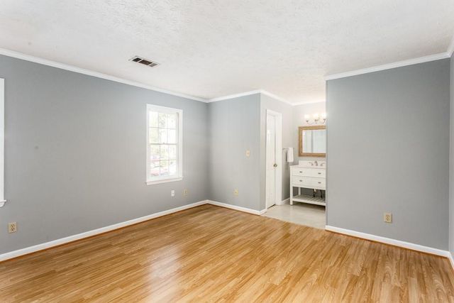 1405 Kennesaw Trace NW, Kennesaw, GA 30144