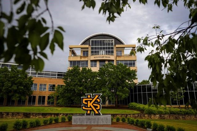 1405 Kennesaw Trace NW, Kennesaw, GA 30144