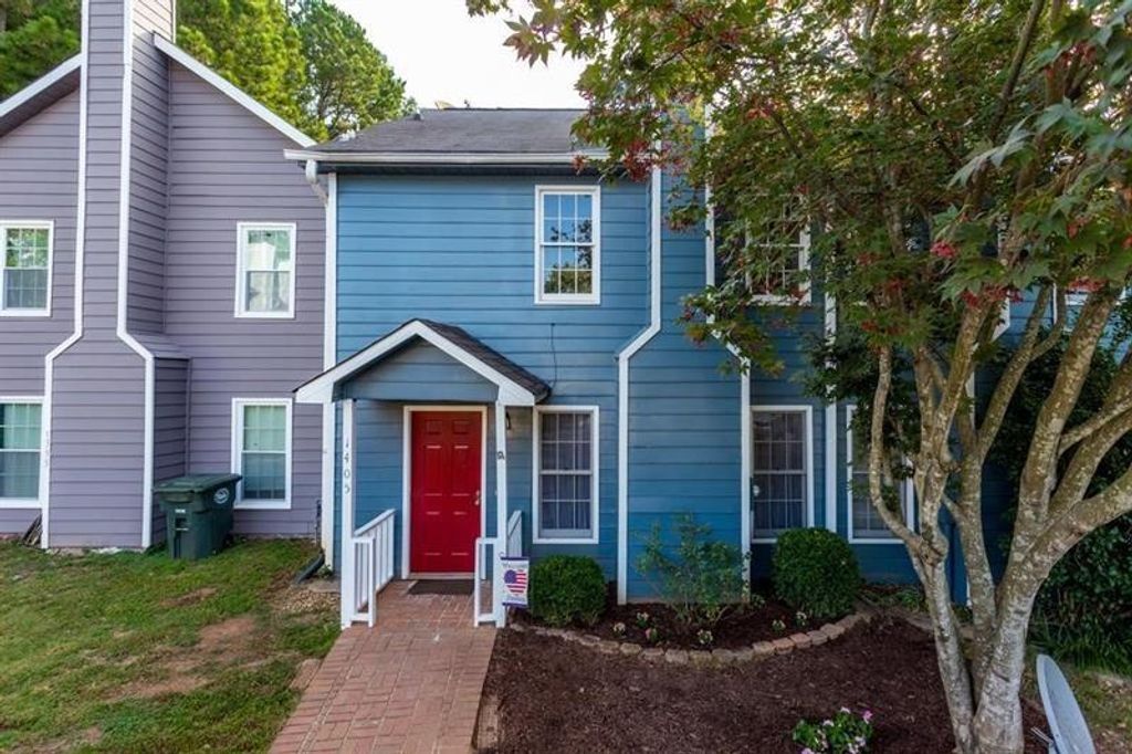 1405 Kennesaw Trace NW, Kennesaw, GA 30144
