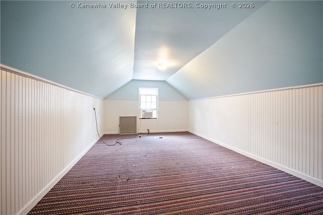 86 Abney Circle N, Charleston, WV 25314