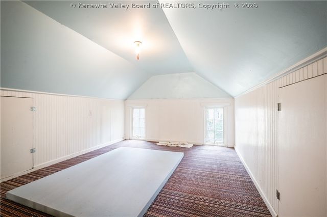 86 Abney Circle N, Charleston, WV 25314