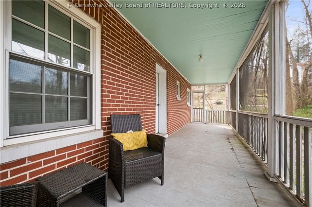 86 Abney Circle N, Charleston, WV 25314