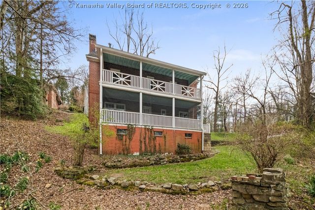 86 Abney Circle N, Charleston, WV 25314